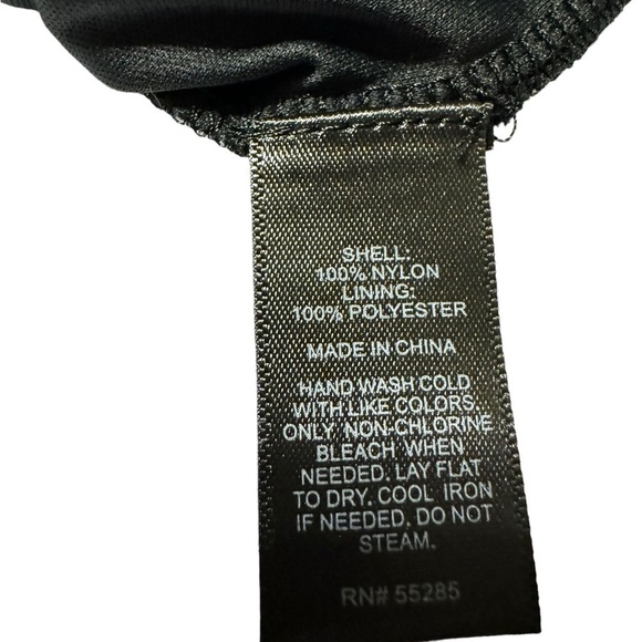 Express Floral Lace Contrast Sheath Dress - Picture 7 of 8